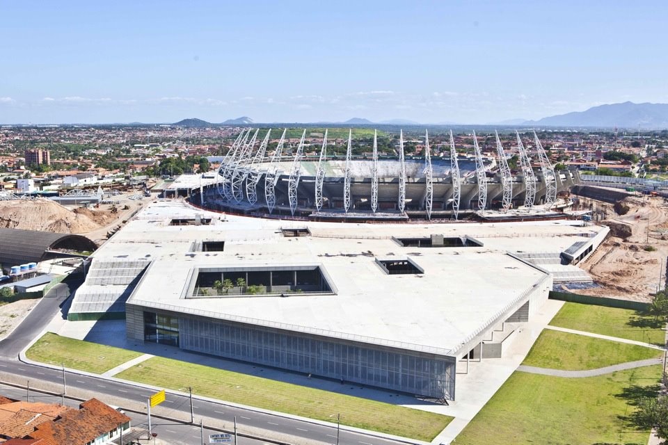 Obra de implantação da Flopam do Brasil – ALPHA ESTRUTURAS